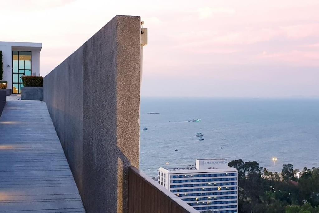 Appartement The Base Quiet King-bed With Infinity Pool & Free Netflix *