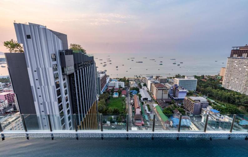 Appartement The Base Quiet King-bed With Infinity Pool & Free Netflix