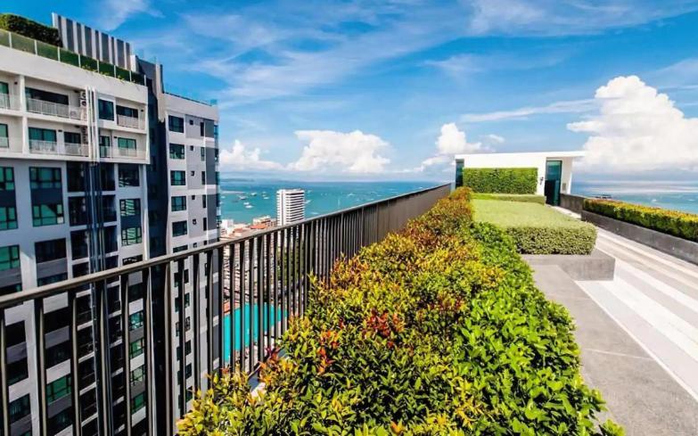The Base Quiet King-bed With Infinity Pool & Free Netflix Appartement Pattaya
